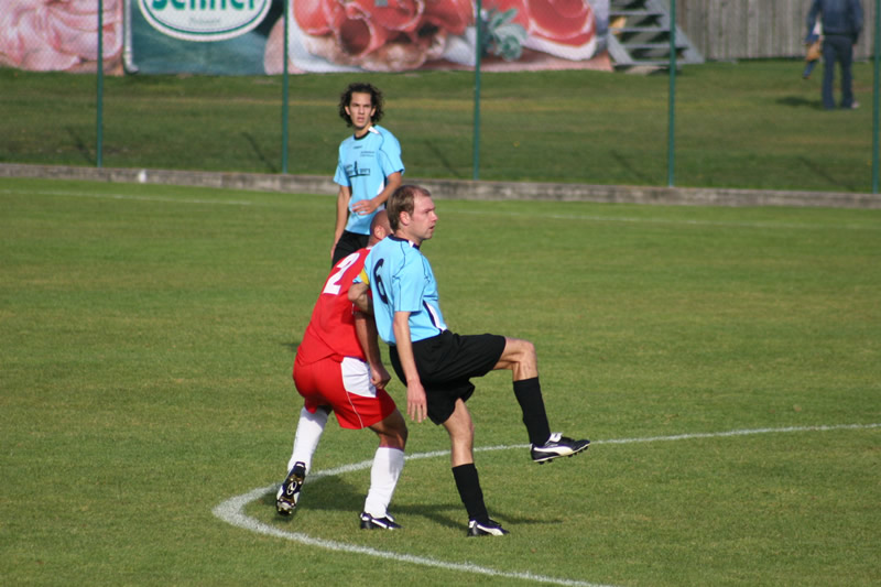 gal/08. Spieltag- SV Reischach-Rasen/2006-10-24 - SVR gg. Rasen-Antholz 084.jpg